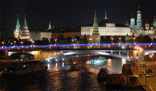 Moskva bắt đầu sử dụng thiết kế ánh sáng dành cho mùa Thu-Đông