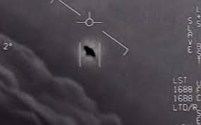 Lầu Năm Góc chính thức thừa nhận Hải quân Mỹ từng chạm trán UFO