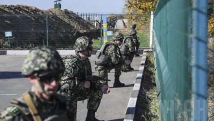 [ẢNH] Cận cảnh ‘Bức tường’ ngăn cách Ukraine – Nga