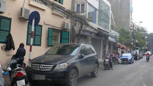 Giao dịch 100 USD bị phạt 50 triệu đồng