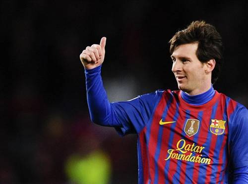 Messi lại khiến thế giới phải ngả mũ: Thêm một...