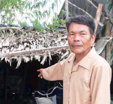 Kỳ lạ 100 người trong làng cùng trúng số ở Vĩnh Long