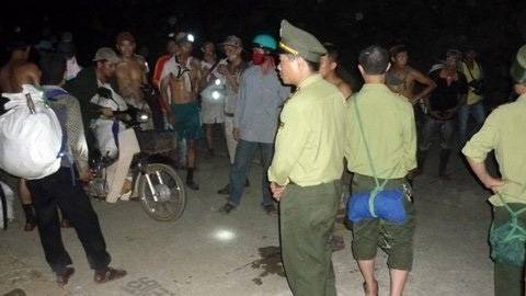 Giang hồ dàn trận chờ cướp gỗ sưa