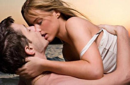 Chồng lăng nhăng, tôi ngủ với 6 gã trai cho bõ tức