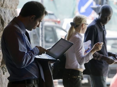 Người Nga tin báo chí truyền thống hơn báo mạng