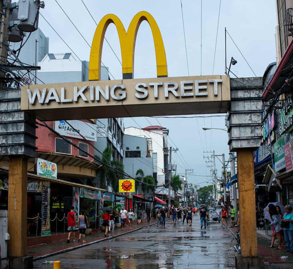 Cái giá của “ngành công nghiệp” mại dâm ở Philippines