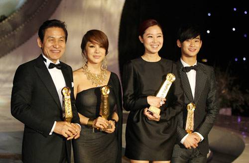 Điều chưa biết về “Oscar Hàn” lần 48