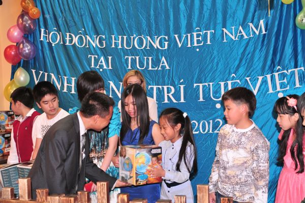 Cộng đồng người Việt tại thành phố Tula với chương trình mang tên 