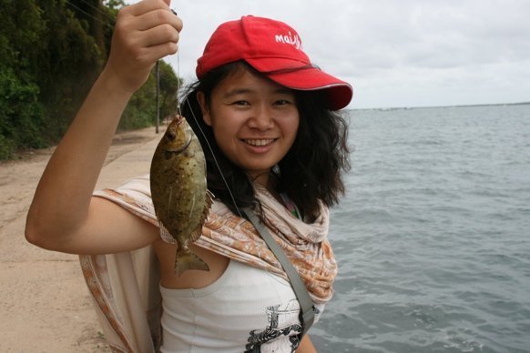 Cô gái Việt 20 tuổi đi khắp thế gian với 700 đôla