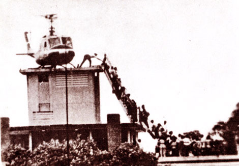 Trận đánh sân bay Tân Sơn Nhất: Dùng máy bay địch đánh địch!