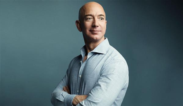 Đế chế Amazon và tỷ phú giàu nhất mọi thời đại