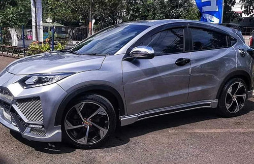 Xuất hiện bản độ Honda HR-V theo phong cách siêu xe Lamborghini Urus