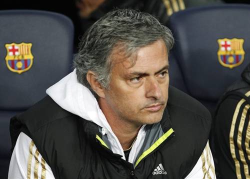 Mancini thất bại, Mourinho sẽ ngồi 