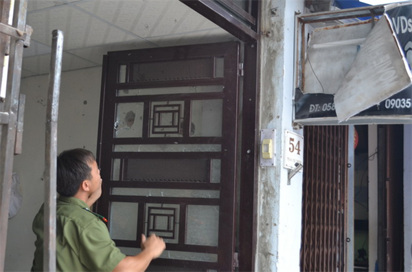 Nổ lớn tại nhà giám đốc Công an tỉnh Khánh Hòa