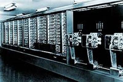 MTĐT đầu tiên của Liên Xô được lắp ráp trong... bệnh viện tâm thần