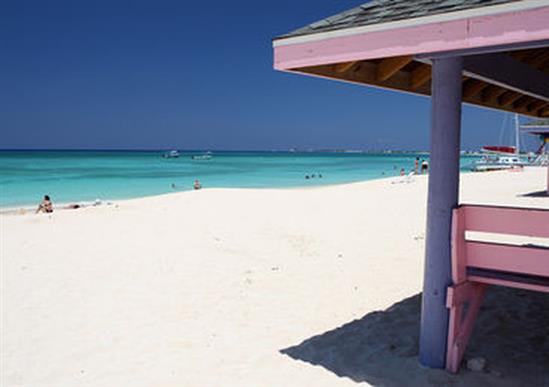 Hòn đảo nhỏ bé này lại là chủ nợ lớn thứ 3 của Mỹ