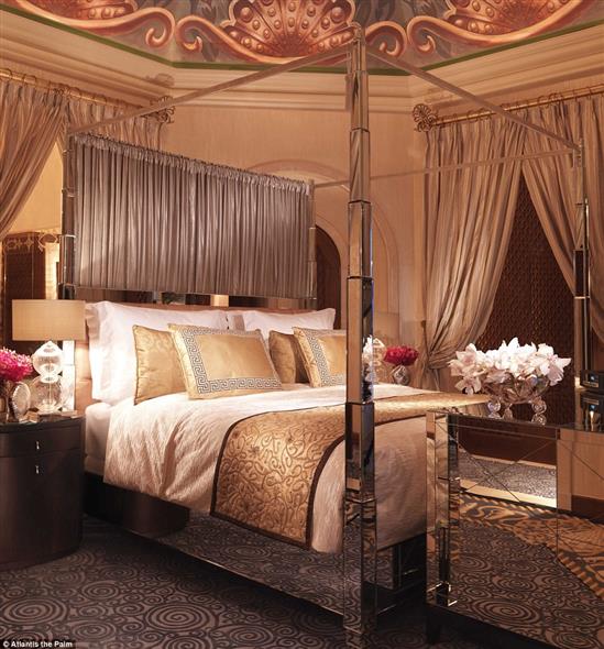 Phòng khách sạn giá 30.000 USD một đêm ở Dubai có gì?