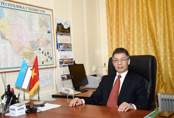 Đại sứ Việt Nam tại Uzbekistan: Ủng hội cả hai đội nhưng mong Việt Nam chiến thắng