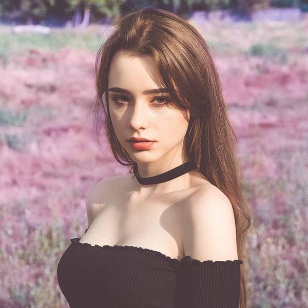 Nhan sắc thiên thần của hotgirl 18 tuổi đã chứng minh Nga là cội nguồn của cái đẹp