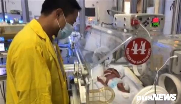 Người mẹ trẻ ung thư quyết sinh con đang mê man, chưa được gặp con