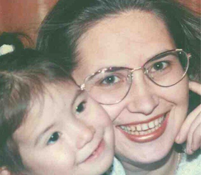 Câu chuyện cảm động của cô gái người Nga có bố là người Việt Nam