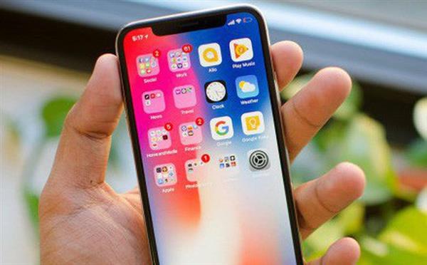 Vì sao mua iPhone X 2018 sẽ là sai lầm của bạn?