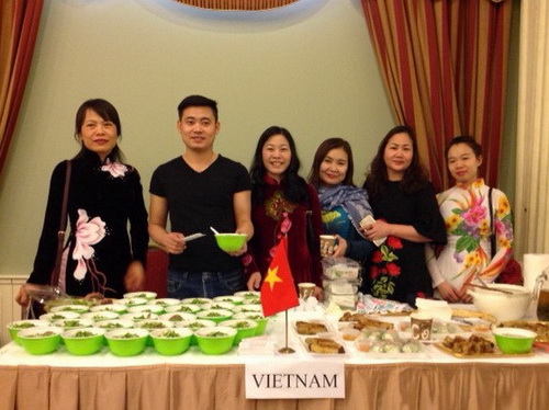 Thông báo về kết quả tham gia Hội chợ từ thiện Mat-xcơ-va mùa đông năm 2015