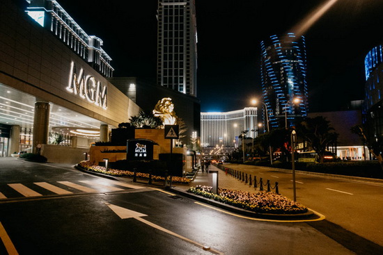 Có gì bên trong khu nghỉ dưỡng sòng bạc cho giới trung lưu ở Macau?
