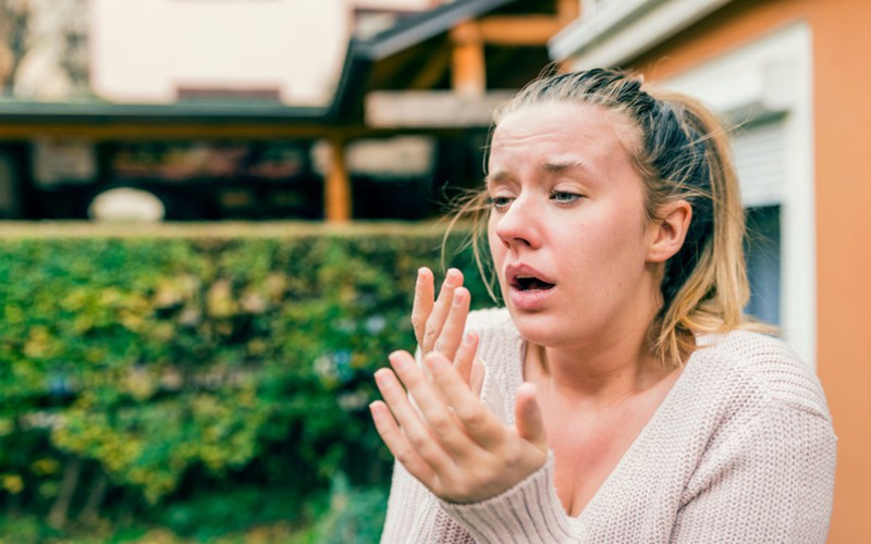 Cảnh báo những thói quen đang 'ăn mòn' sức khỏe của bạn mỗi ngày