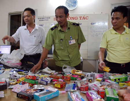 Hàng loạt ma trận tiêu thụ Viagra giả bị lật tẩy ở Hà Nội