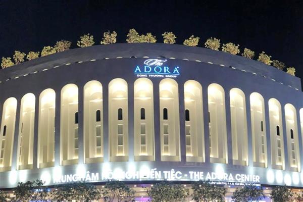 Vụ ăn tiệc cưới ở nhà hàng Adora: 50 người cùng khu phố nhập viện