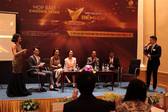 VTV Awards – Điểm hẹn VTV: Nghệ sĩ Hoàng Dũng tranh giải “Diễn viên Nam ấn tượng