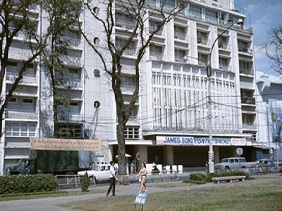 Nữ đại gia bỏ số tiền khổng lồ xây rạp phim hiện đại nhất Sài Gòn xưa