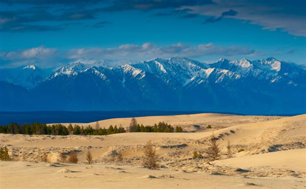 Vùng cát Chara - sa mạc ở trung tâm Siberia