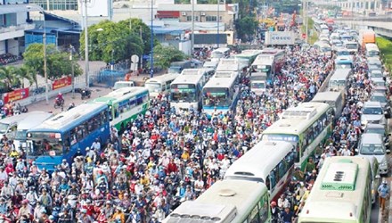 Vì sao nhiều đề án hạn chế xe cá nhân 'chết yểu'?