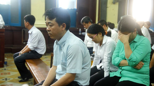 Vụ án tại VN Pharma: Cục Quản lý dược vô can sao?