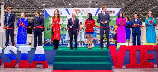 Chú trọng tăng cường quan hệ đối tác chiến lược toàn diện Việt Nam - LB Nga