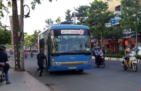 Băn khoăn việc mua 500 xe buýt TQ