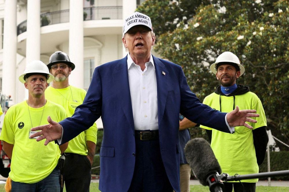 Tổng thống Mỹ Trump hết kiên nhẫn, chúc lãnh đạo Iran 'may mắn'