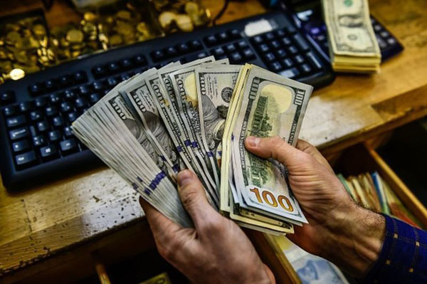 Tỷ giá ngoại tệ ngày 19/11: Trong biến động, USD giảm, Euro tăng