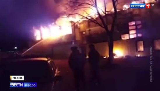 Moskva: Cháy chợ hàng tiêu dùng ở phía Bắc