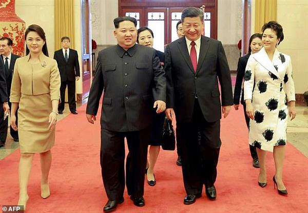 Cận cảnh bên trong con tàu bí ẩn siêu sang chở Chủ tịch Kim Jong Un và Phu nhân