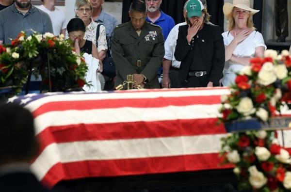 Tang lễ Thượng nghị sĩ John McCain được cử hành trang trọng tại Điện Capitol