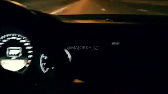 320 km/giờ trên đường MKAD: Trò điên rồ của con nhà giàu