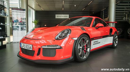Ngắm dàn “xế khủng” của Porsche vừa về Việt Nam