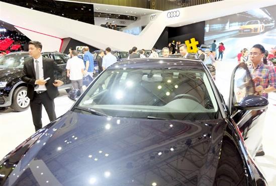 Giảm điều kiện khi làm thủ tục nhập khẩu ô tô