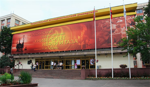 Nga đào tạo chuyên gia dầu khí cho Việt Nam