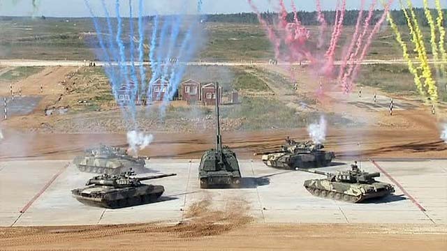 Xem thi đấu xe tăng ở Moskva