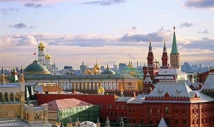 Người dân Nga xác định niềm tự hào và nỗi xấu hổ của mình