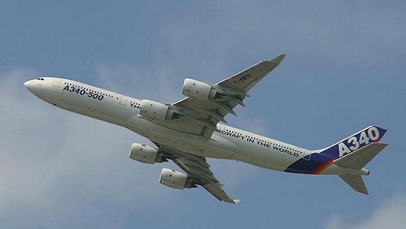 Máy bay Anh chở gần 300 người gặp sự cố, hạ cánh khẩn cấp tại Nga